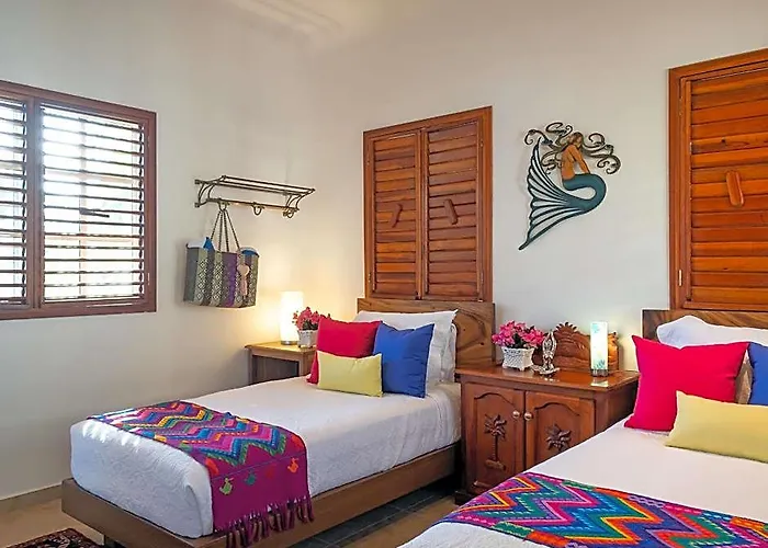 Casa Zarah - Hacienda Family - Pool And 2-block To Puerto Morelos