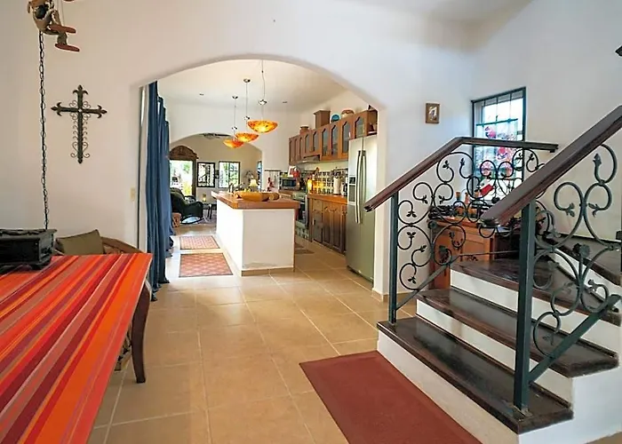 Hotel Casa Zarah - Hacienda Family - Pool And 2-block To