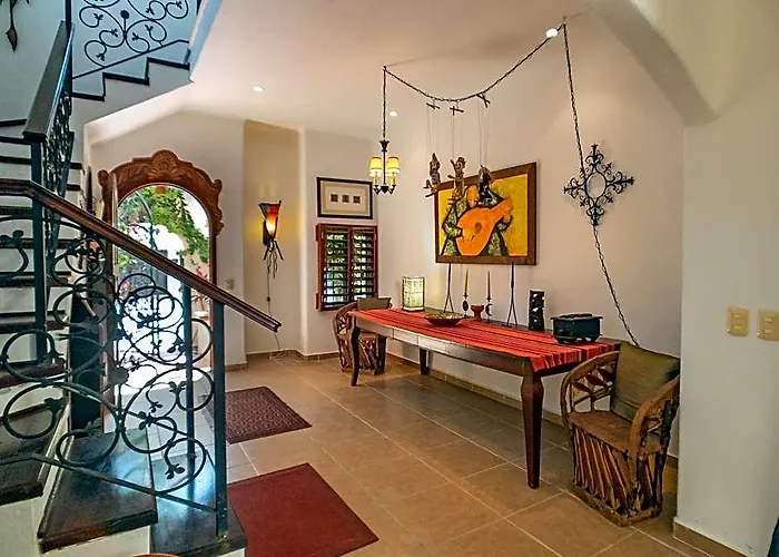 Casa Zarah - Hacienda Family - Pool And 2-block To Hotel Puerto Morelos
