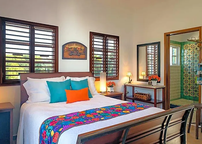 Hotel Casa Zarah - Hacienda Family - Pool And 2-block To Puerto Morelos