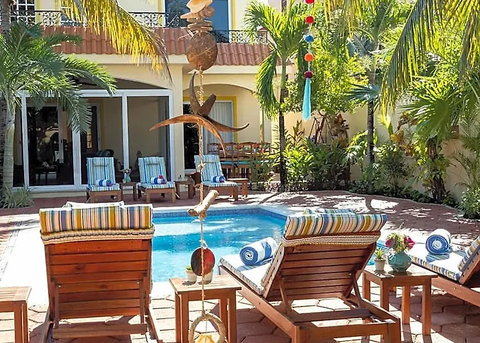 Casa Zarah - Hacienda Family - Pool And 2-block To Hotel Puerto Morelos