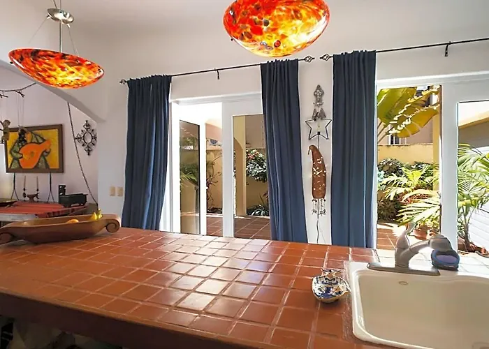 Hotel Casa Zarah - Hacienda Family - Pool And 2-block To
