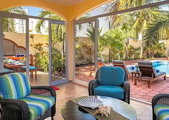 Hotel Casa Zarah - Hacienda Family - Pool And 2-block To Puerto Morelos